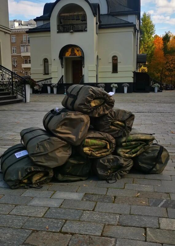 За первую декаду октября волонтёр нашего храма Тарас Семкив 2 раза съездил в зону СВО.